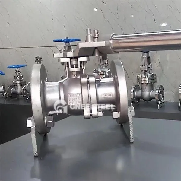 Supapă cu bilă încărcată cu arc